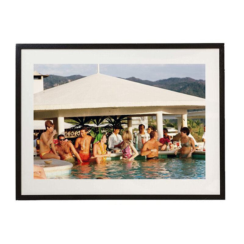 Fotokonst---Racquet-Club-Pool-framed