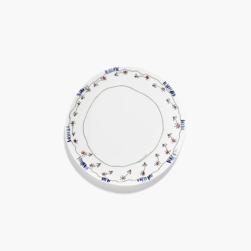 Mariella-20cm-assiett-Anemone-milk-Midnight-Flowers-produktbild