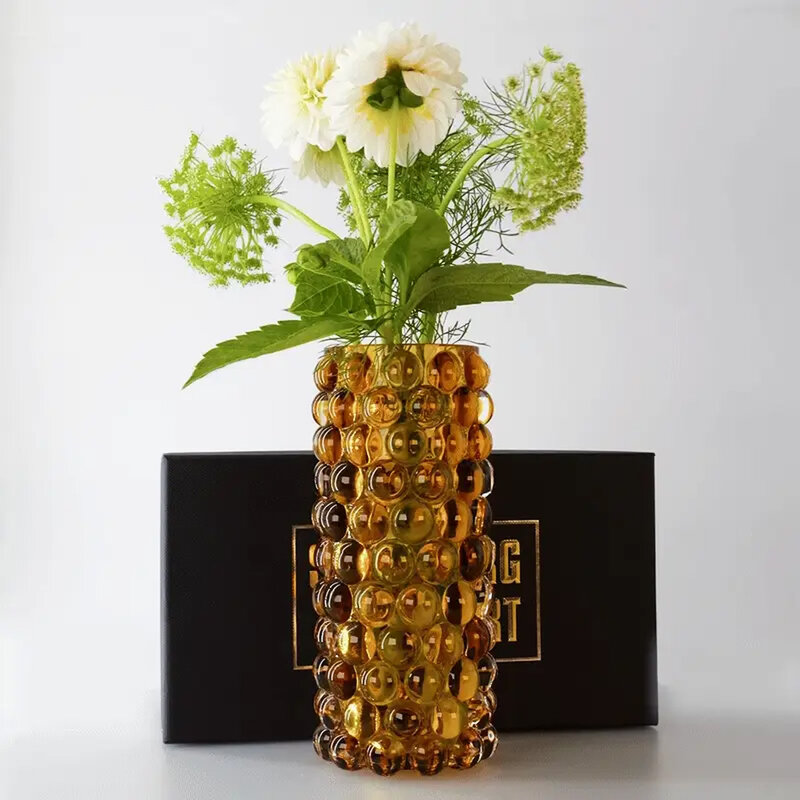 Mariella-hurricane-boule-vase-amber-produktbild