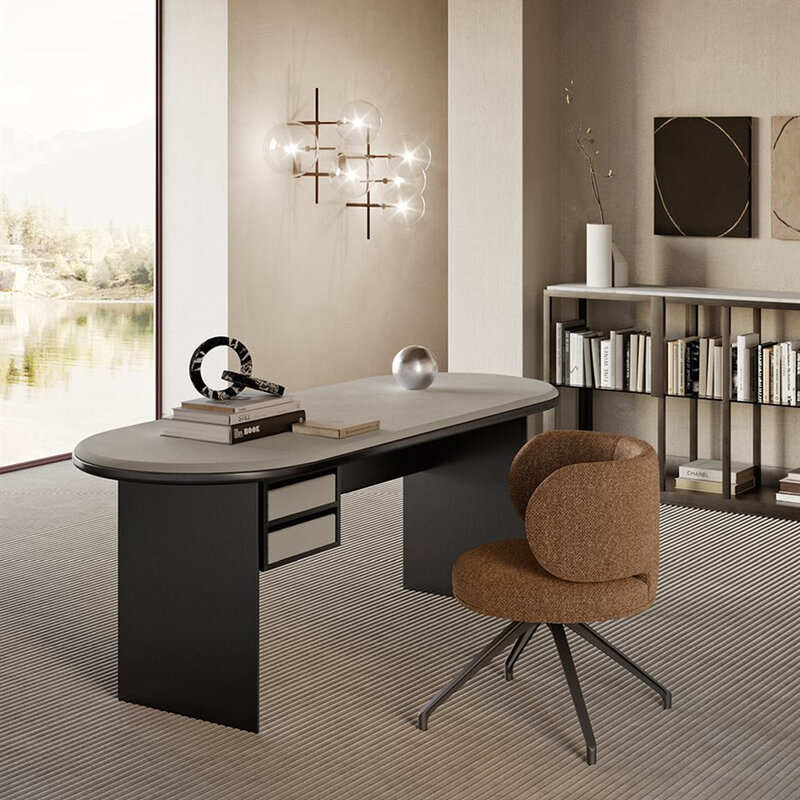 Mariella-sensei-skrivbord-gallotti-radice-miljöbild