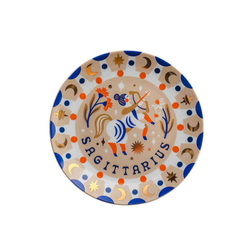 Mariella-tallrik-sagittaurius1-produktbild