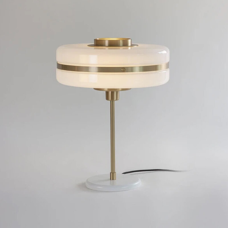 mariella-bert-frank-bordslampa-massing-opalglas
