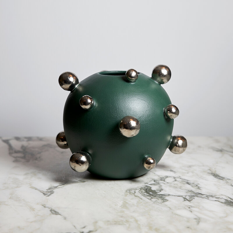 mariella-keramikvas-rund-dark-green-silver-produktbild