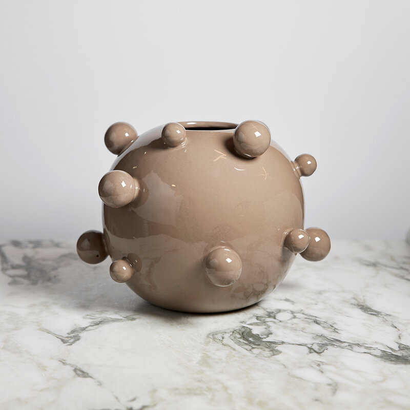 mariella-keramikvas-rund-dark-greige-produktbild