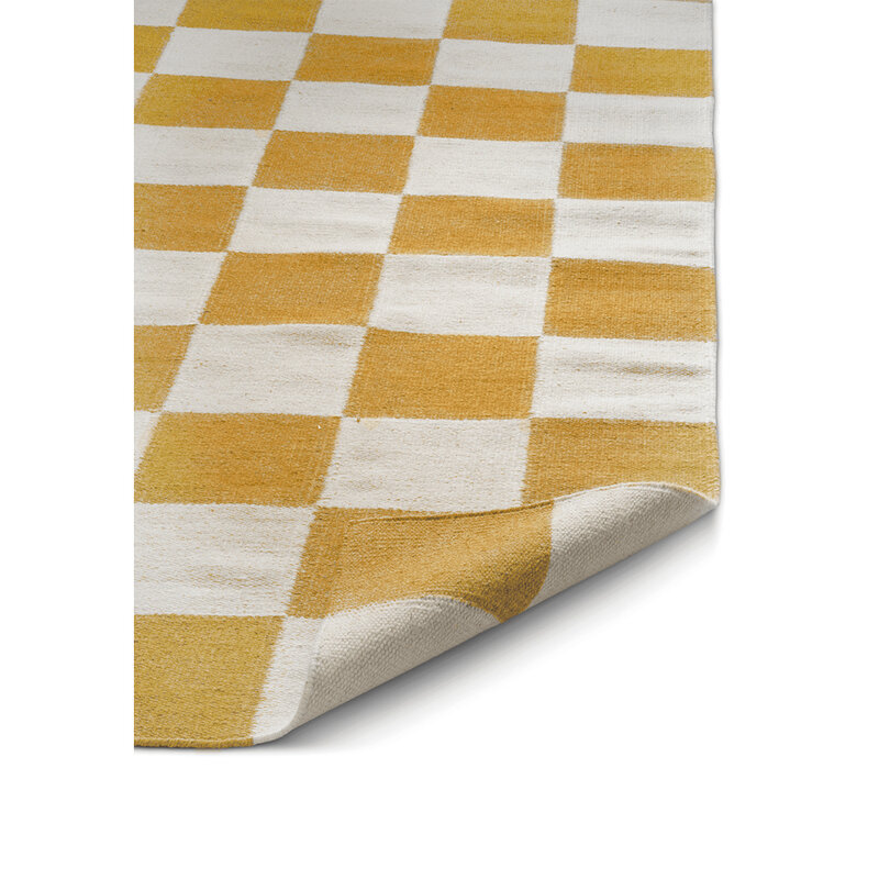 mariella-matta-square-gul-vit-narbild
