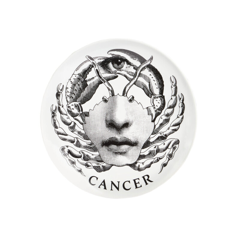 mariella.-wall-plate-cancer-fornasetti-1