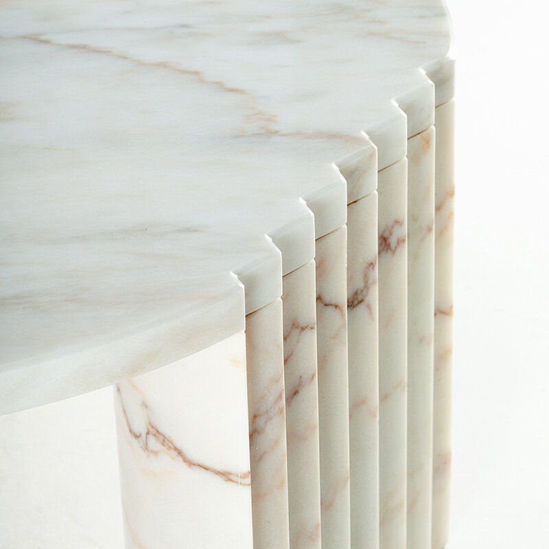 mariella.collector-close-up-marble