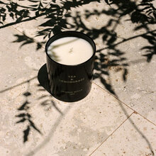 Mariella-Cereria-Molla-Doftljus-Tea-and-lemongrass-produktbild-miljöbild