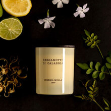 Mariella-Cereria-Molla-Doftljus-bergamotto-di-calabria-miljöbild-