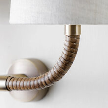 Mariella-Holden-Wall-Light-Large-Detaljbild