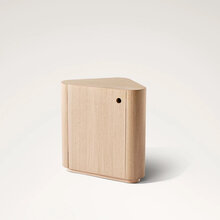 Mariella-Meridiani-Omar-sido-bord-side-table-med-lucka-produktbild
