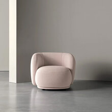 Mariella-Meridiani-René-fåtölj-armchair-produktbild-rakt-framifrån