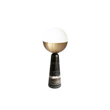 Mariella-bordslampa-globe-produktbild