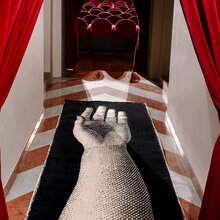 Mariella-cc-tapis-mattor-mano-black-miljöbild
