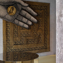 Mariella-cc-tapis-mattor-musciarabia-square-gold-miljöbild