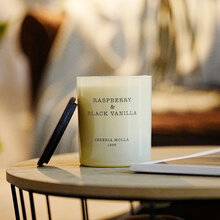 Mariella-cereria-molla-raspberry-miljöbild