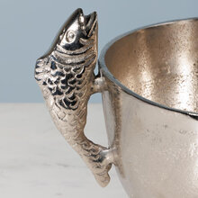 Mariella-ice-bucket-fishes-detaljbild