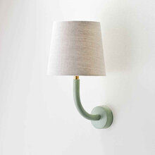 Mariella-iris-vägg-lampa-matcha-produktbild