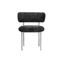Mariella-regular-dining-chair-sheepskin-anthrazit-produktbild1
