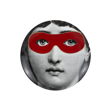 mariella-fornasetti-tallrik-no22-rod