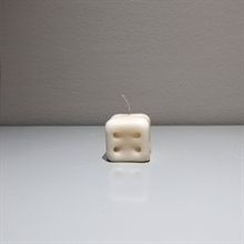 mariella-ljus-produktbild-small-kube-