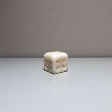 mariella-ljus-produktbild-small-kube