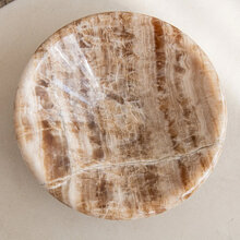 mariella-onyx-bowl-caramel-miljöbild