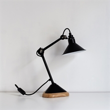 mariella_dcw_editions_lampe_gras_table_lamp_207_black_lifestyle